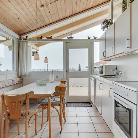 Alya - 200m From The Sea By Interhome Lejlighed *