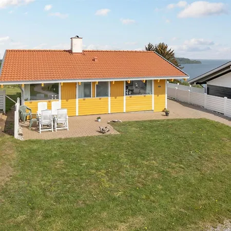 Alya - 200m From The Sea By Interhome *